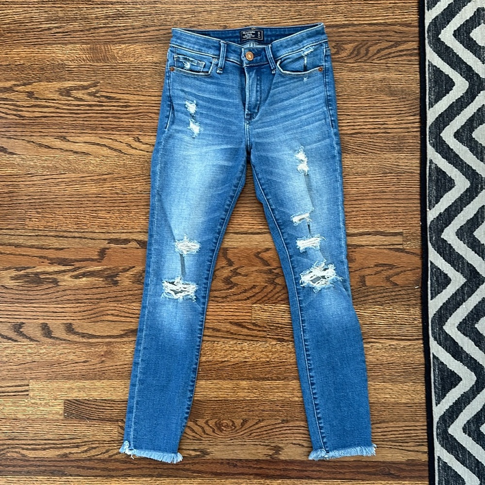 Abercrombie & Fitch Blue Distressed Skinny Jeans